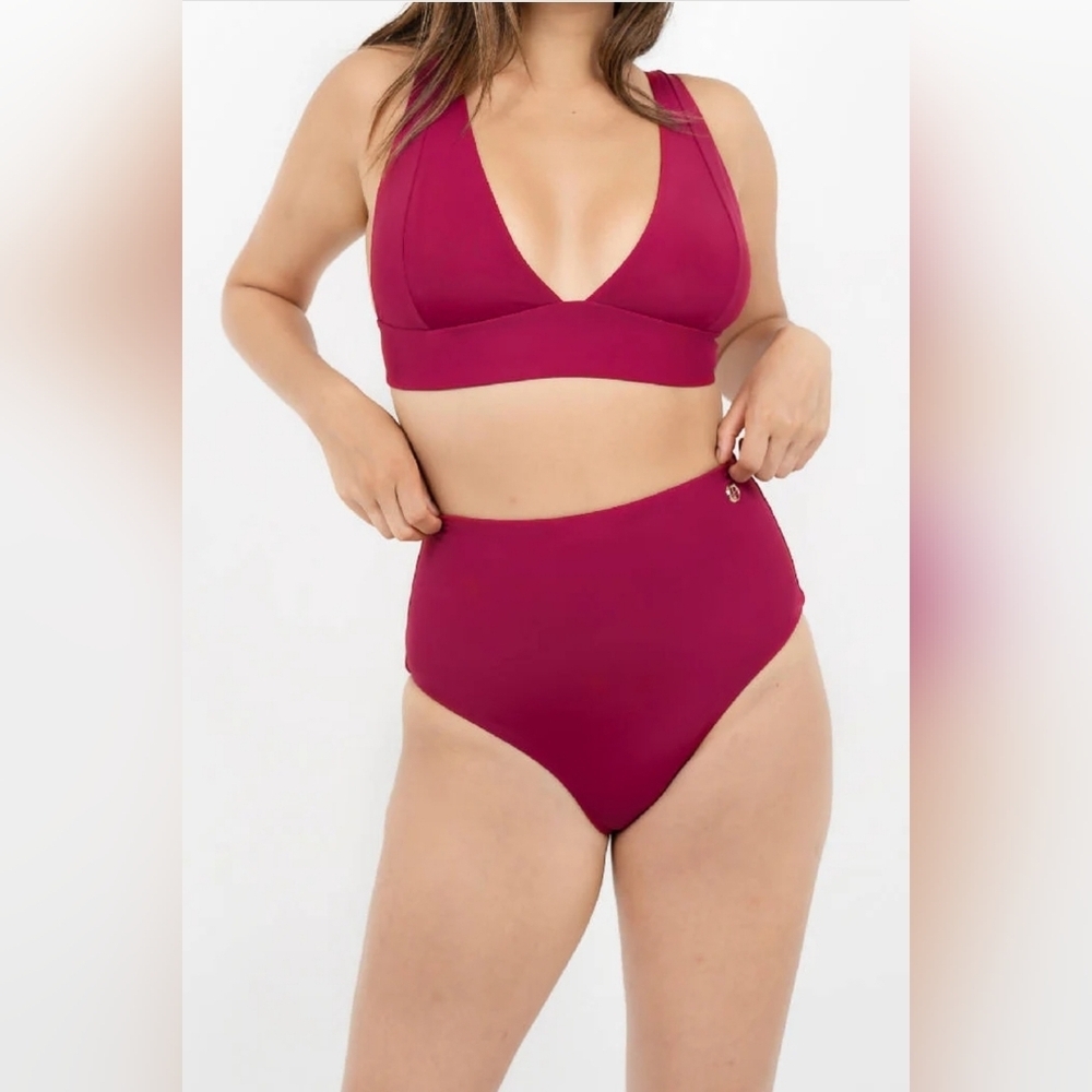 Uluwatu Timeless Bikini Bottom in Red Coral
